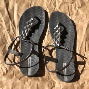 Ipanema beach sandals waterproof water park